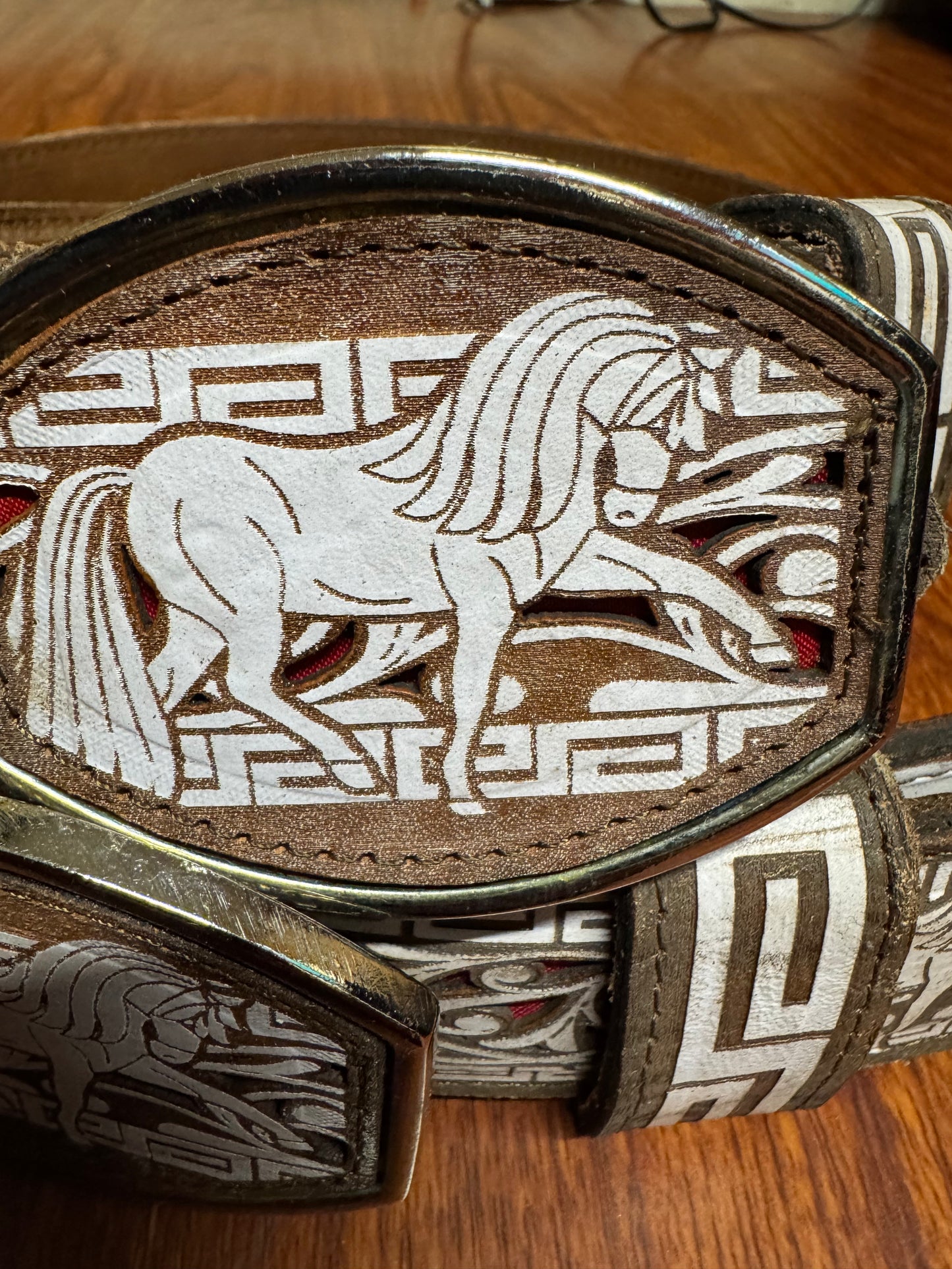 Cinturón corte láser caballo